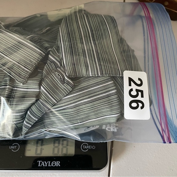 Nike Men's Golf‎ Polo Shirt FITDRI  Striped Size XL, Logo on the sleeve /buttons - Picture 12 of 13